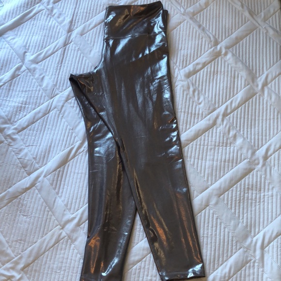 Old Navy| Metallic leggings| Women’s| Size 2X| - Picture 4 of 12